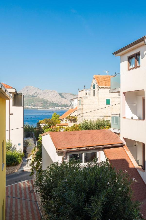 Apartments Ivan Omiš Екстериор снимка