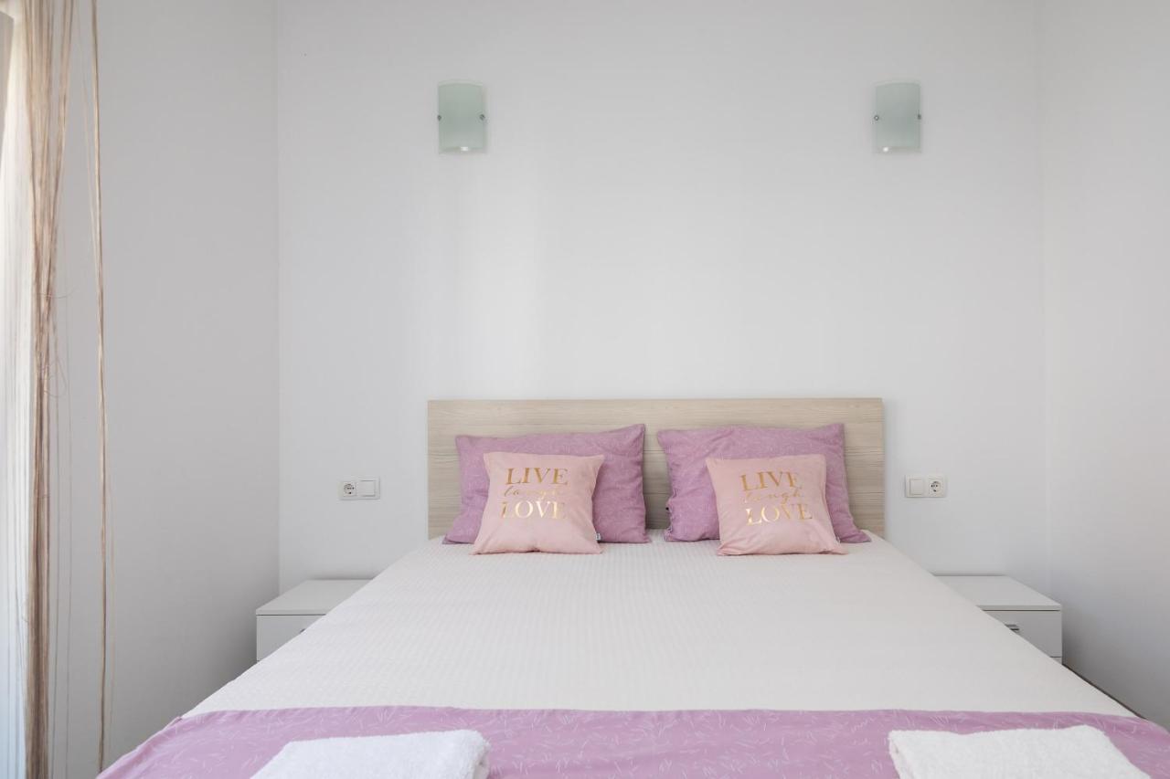 Apartments Ivan Omiš Екстериор снимка