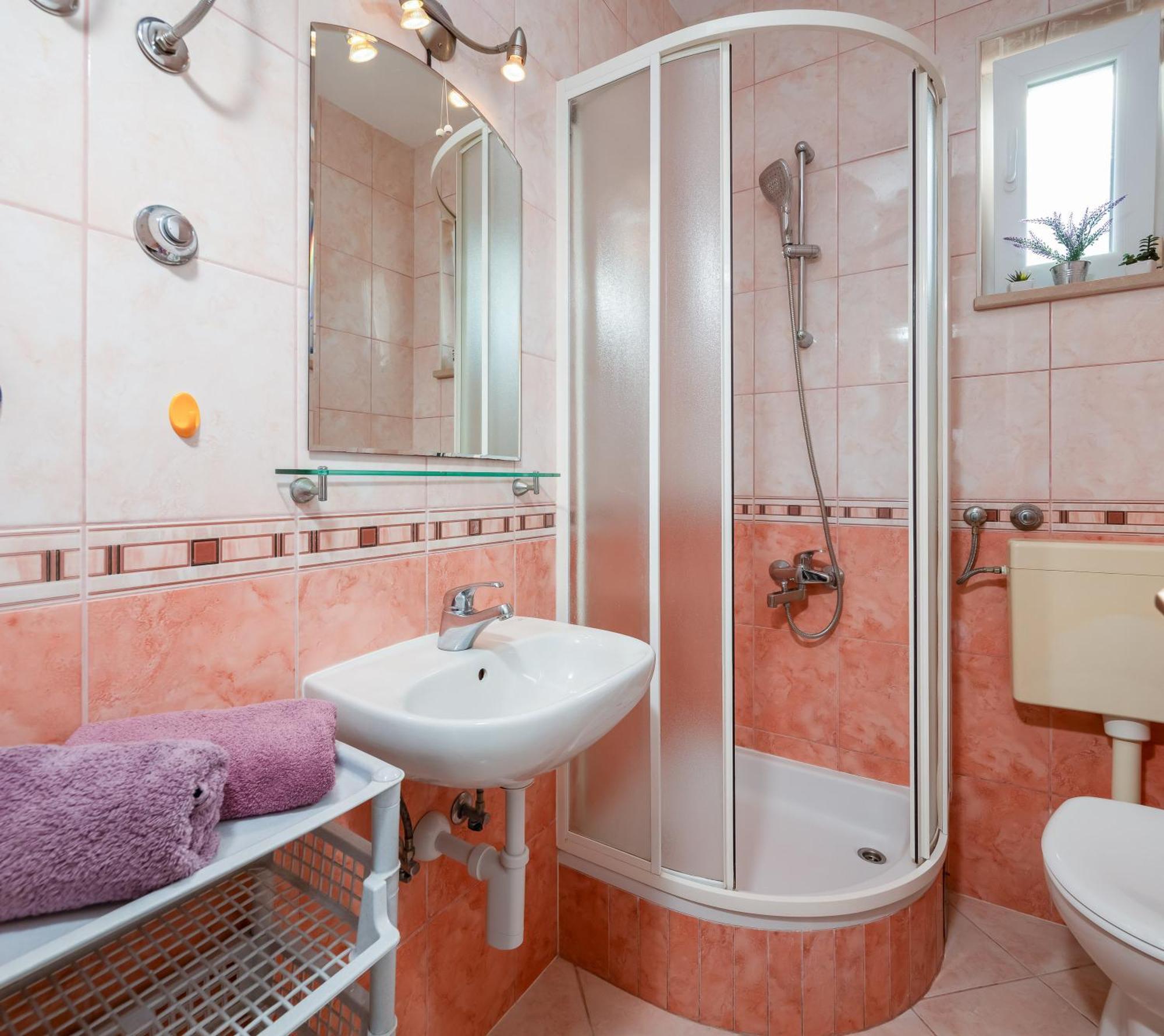 Apartments Ivan Omiš Екстериор снимка